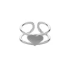 Zilveren ear cuff met hartje
