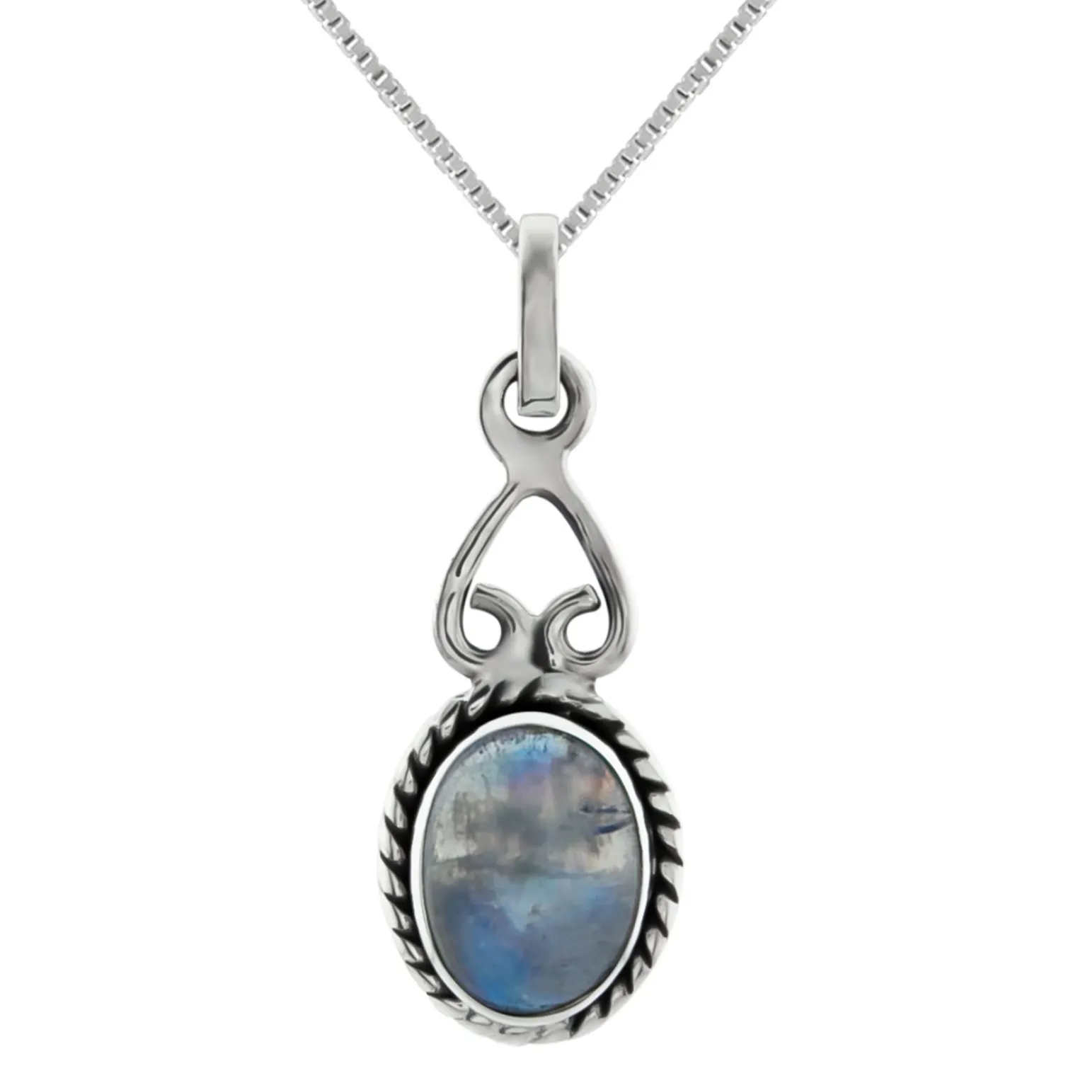 Zilveren ketting, ovale maansteen met sierlijk omgekeerd hart