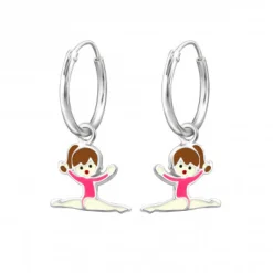 Zilveren oorringen met hanger, turnster