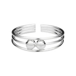 Zilveren teenring, drie bandjes met twee kraaltjes